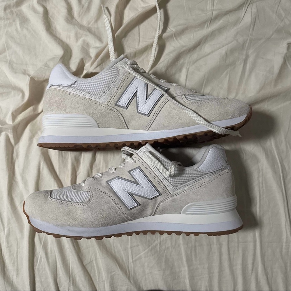 New Balance 574 White/Tan (U574RAD) - Size 11, used